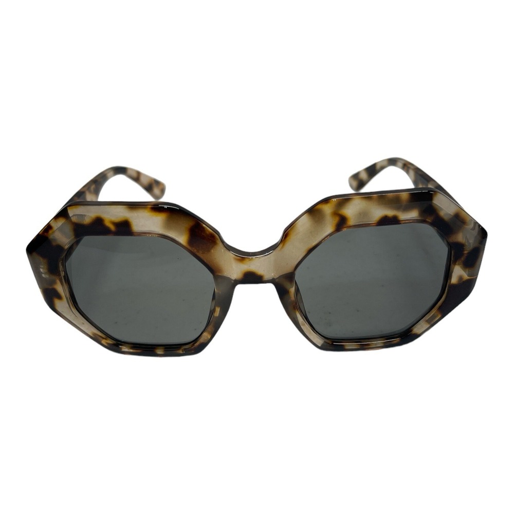 Square Style Women's UV400 Protection Sunglasses Light Tint
